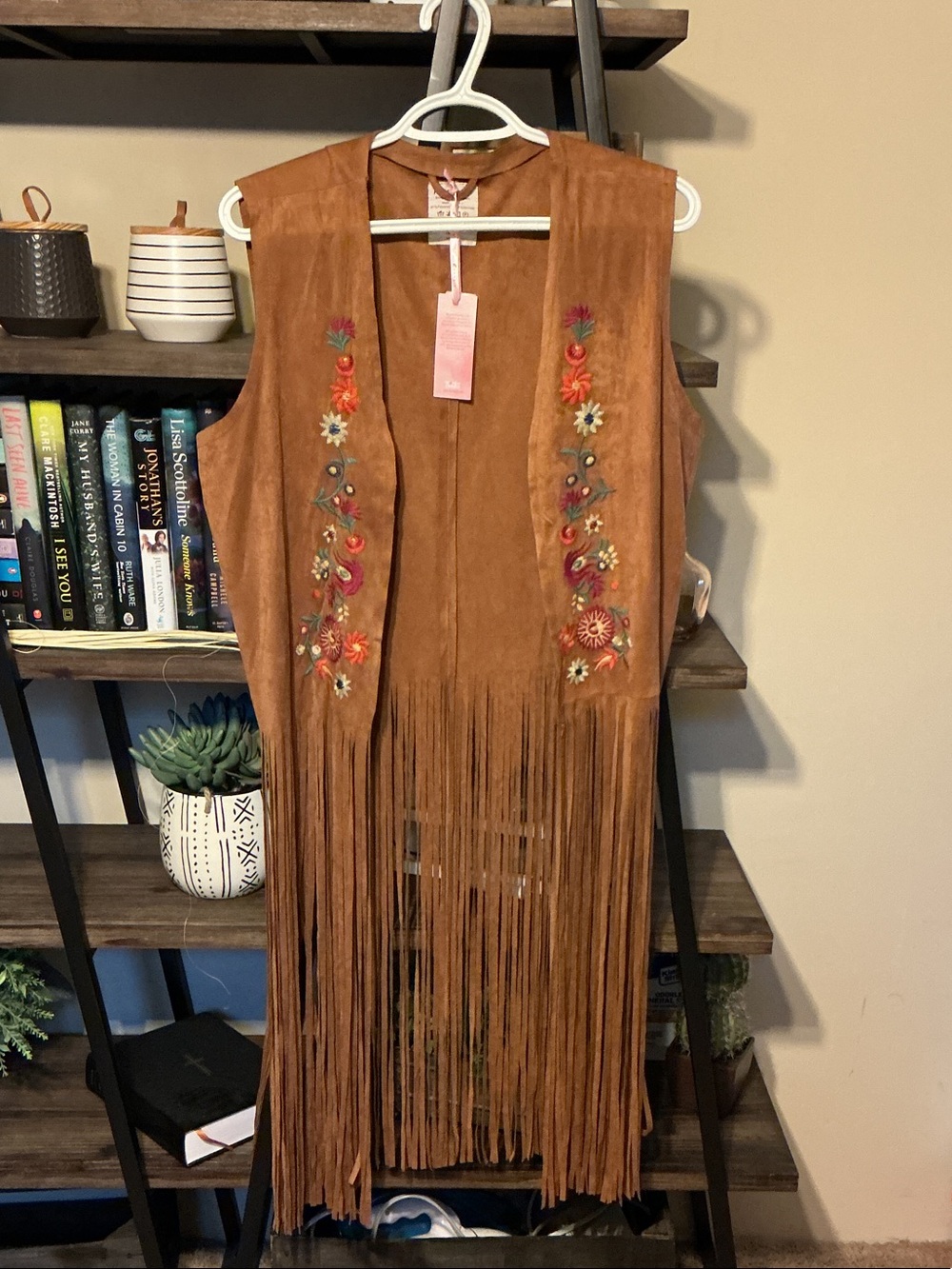 Fornia Fringe Suede Embroidered Vest - Brown